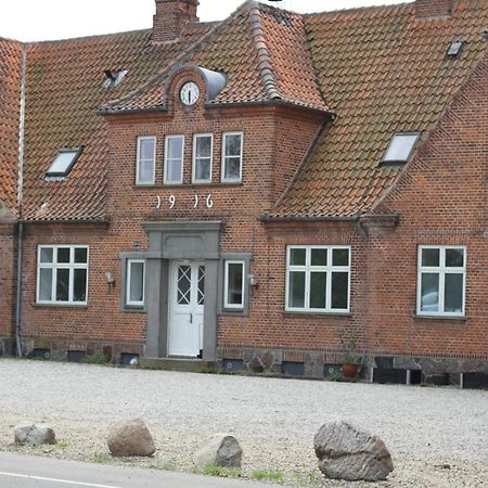 Hotel Stokkegaarden'S Bnb & Apartments Stokkemarke Exteriör bild