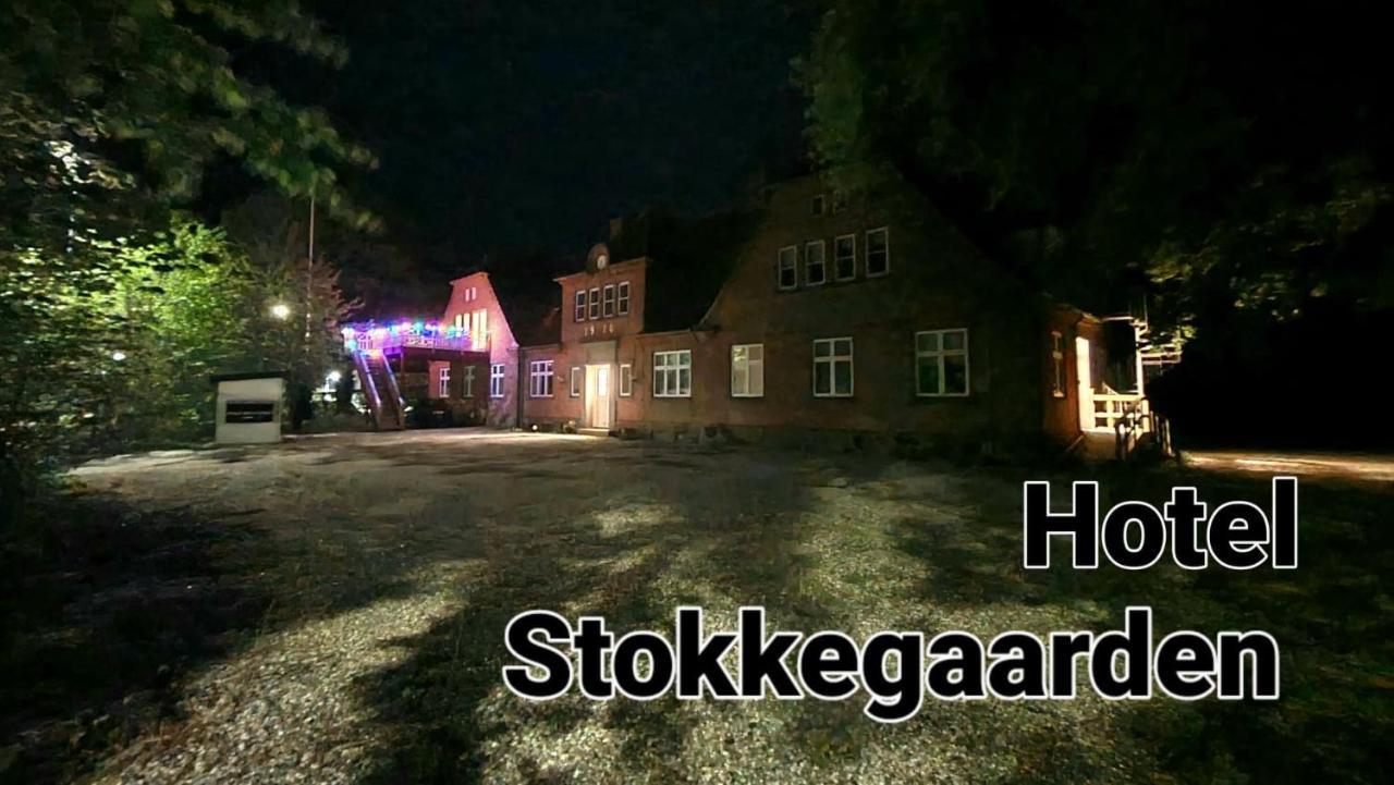 Hotel Stokkegaarden'S Bnb & Apartments Stokkemarke Exteriör bild